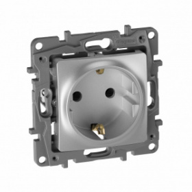 ETIKA ������� 2�+� �������� �������� �������� ������ 16 � 250 � �������� LEGRAND (672421)